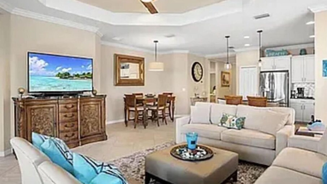 Photo of Livingroom in Naples