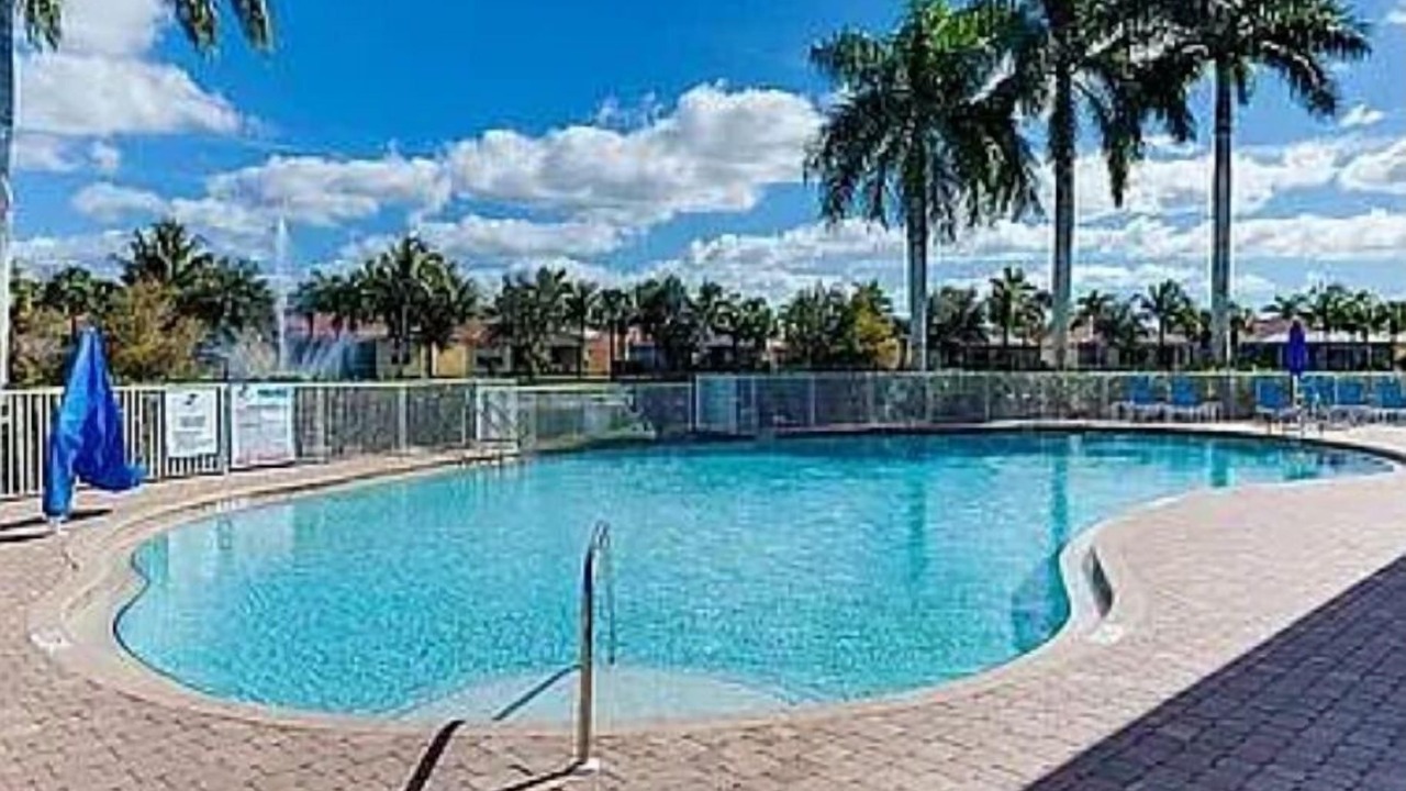 Photo of Outdoor in Naples