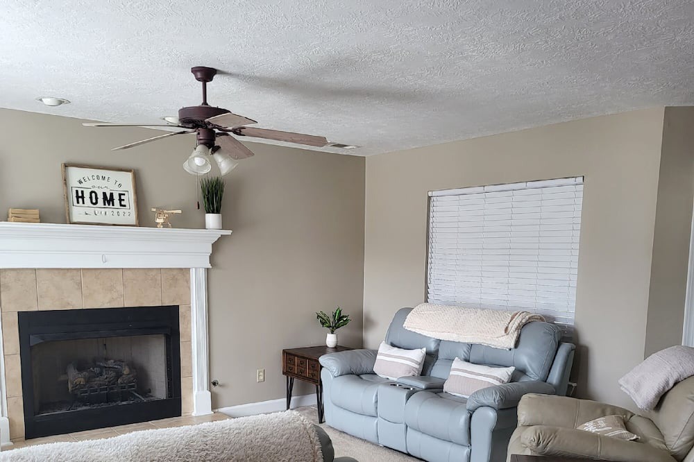 Photo of Bedroom in Evans