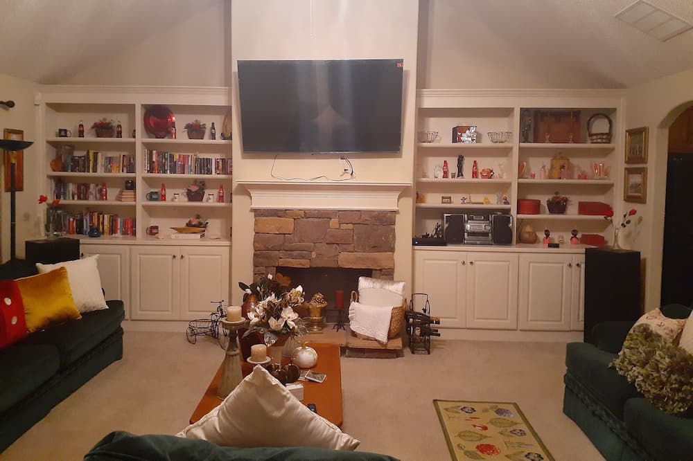 Photo of Livingroom in Stephens