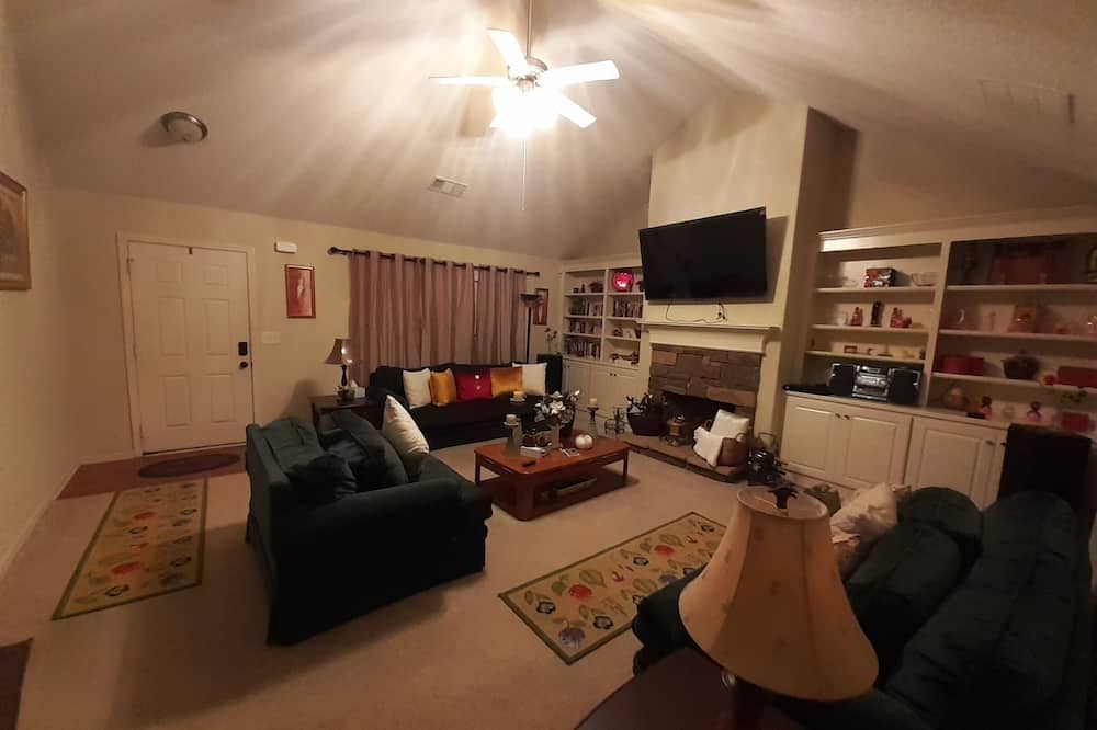 Photo of Livingroom in Stephens