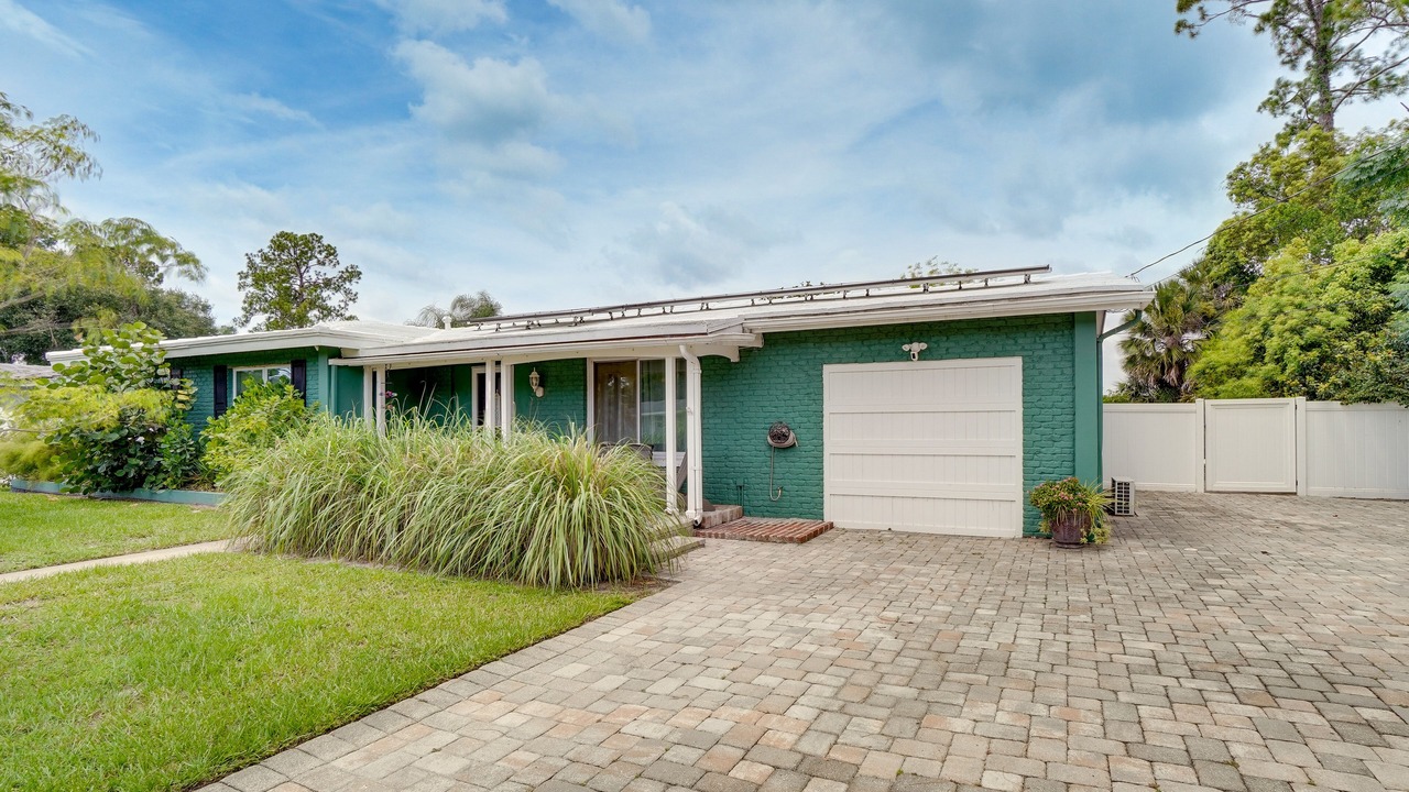 Photo of Outdoor in Deltona Lakes