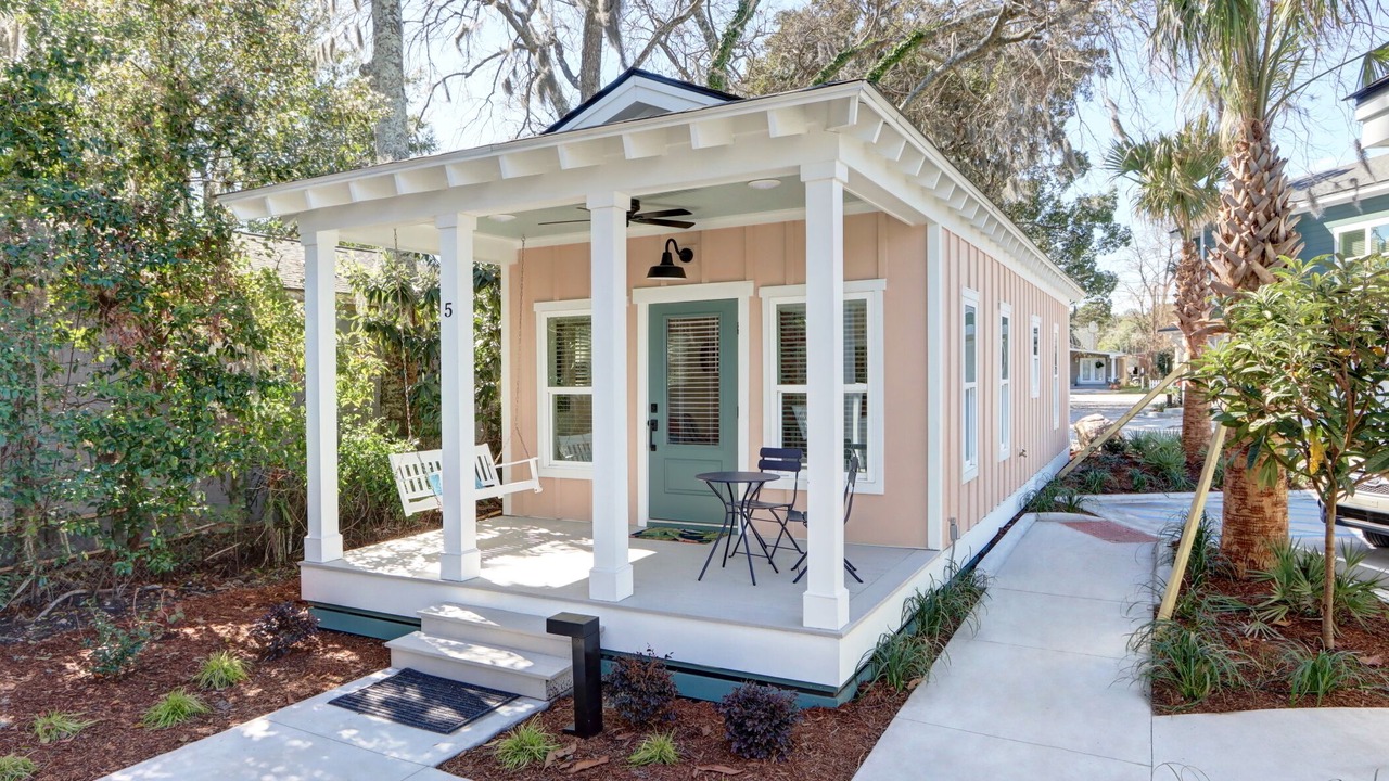 Photo of Outdoor in Thunderbolt