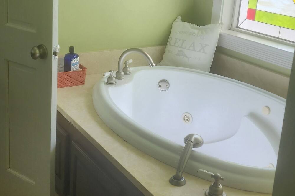Photo of Bathroom in Waycross