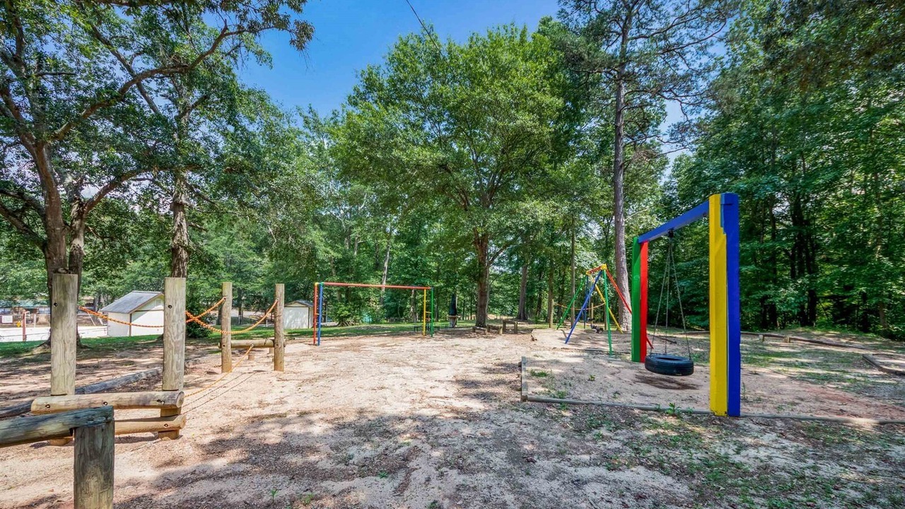 Photo of Outdoor in Townville