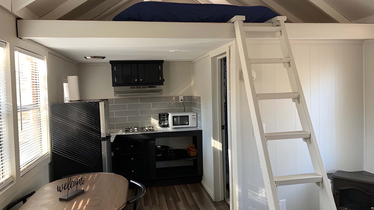 Photo of Kitchen in Townville