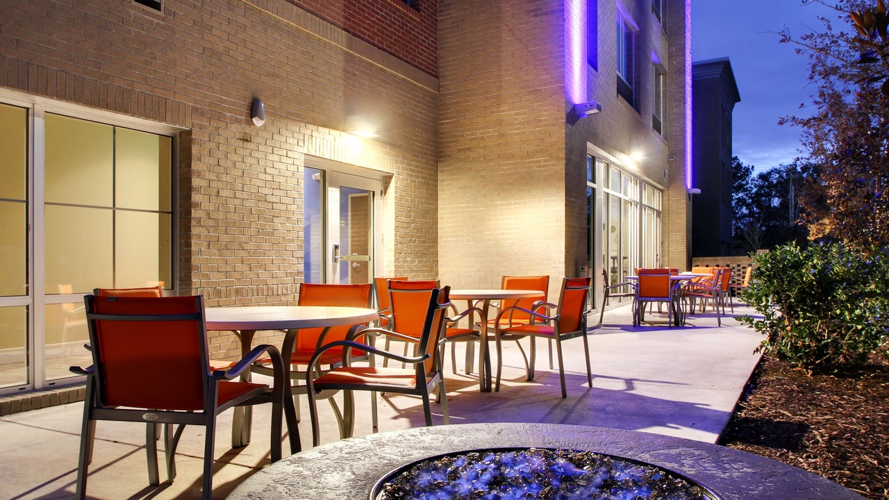 Photo of Outdoor in Mount Pleasant