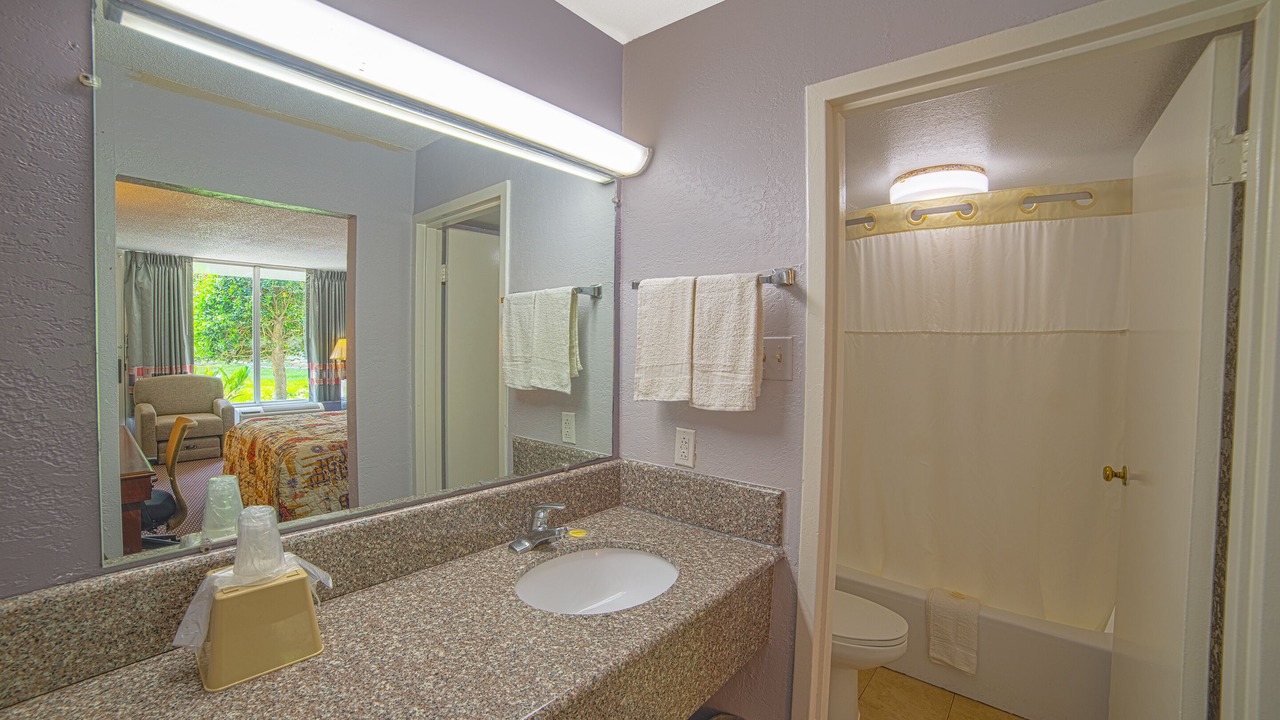 Photo of Bathroom in Selma