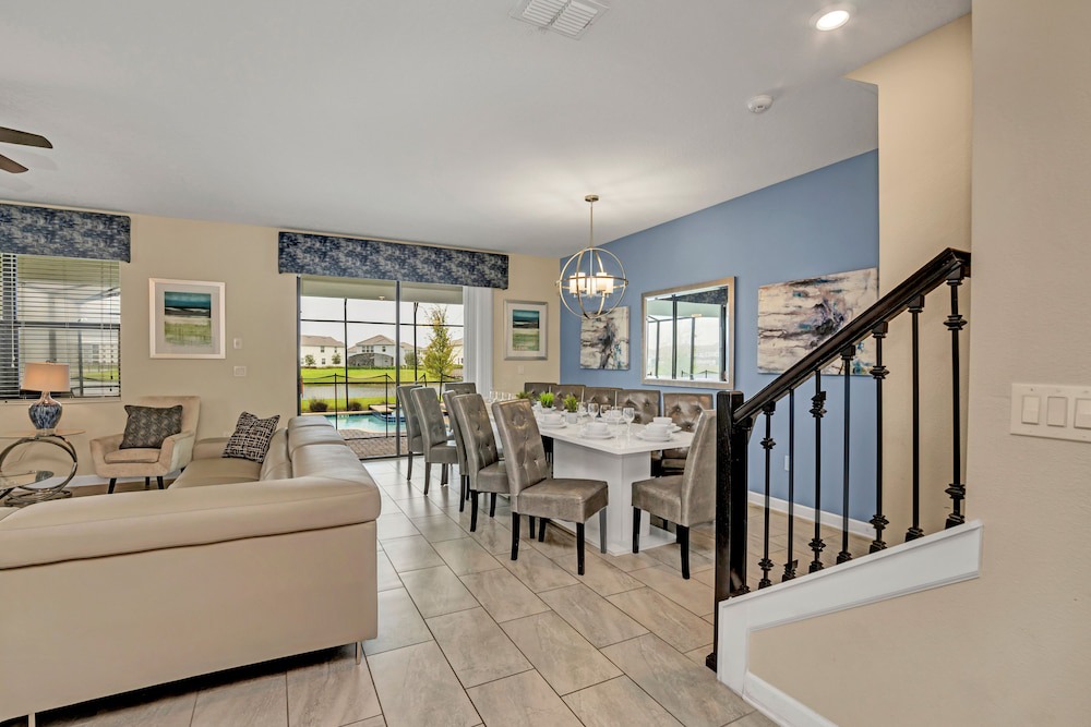 Photo of Livingroom in Kissimmee