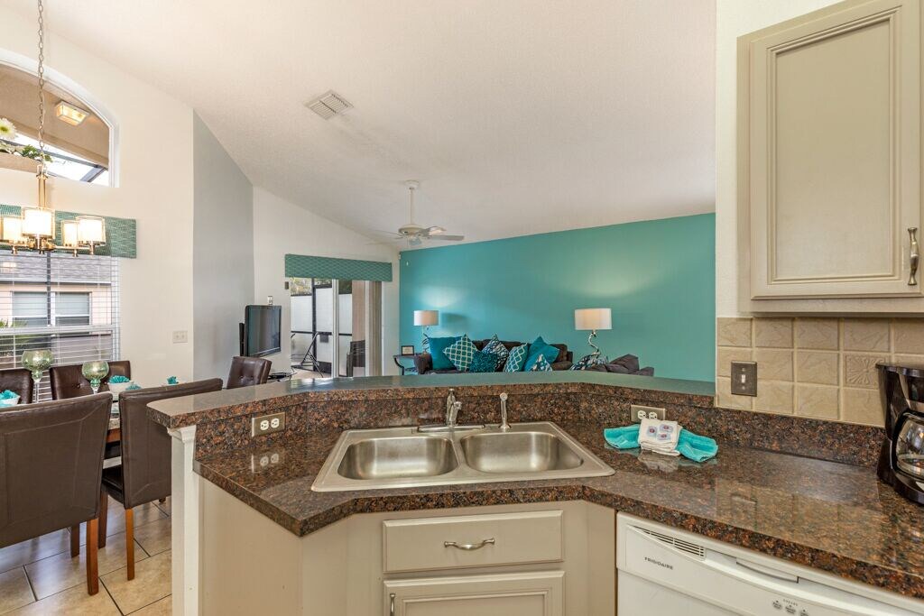 Photo of Kitchen in Seasons