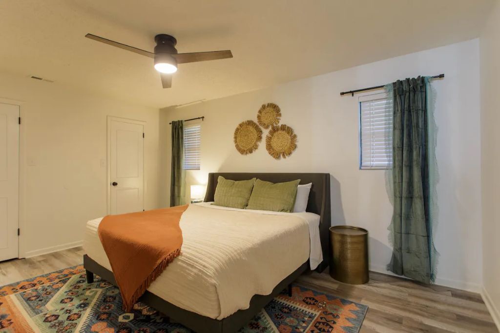 Photo of Bedroom in Valdosta