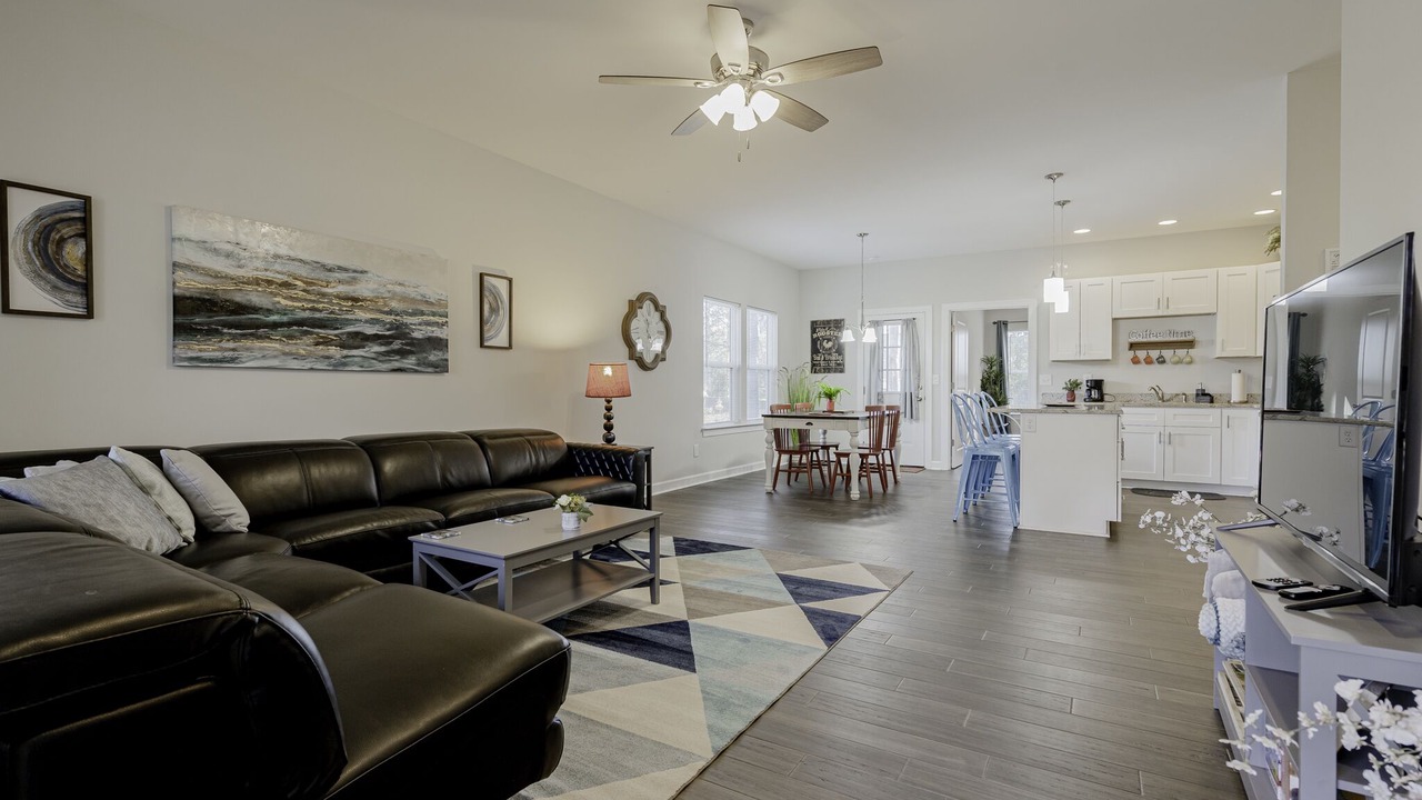 Photo of Livingroom in Chapin