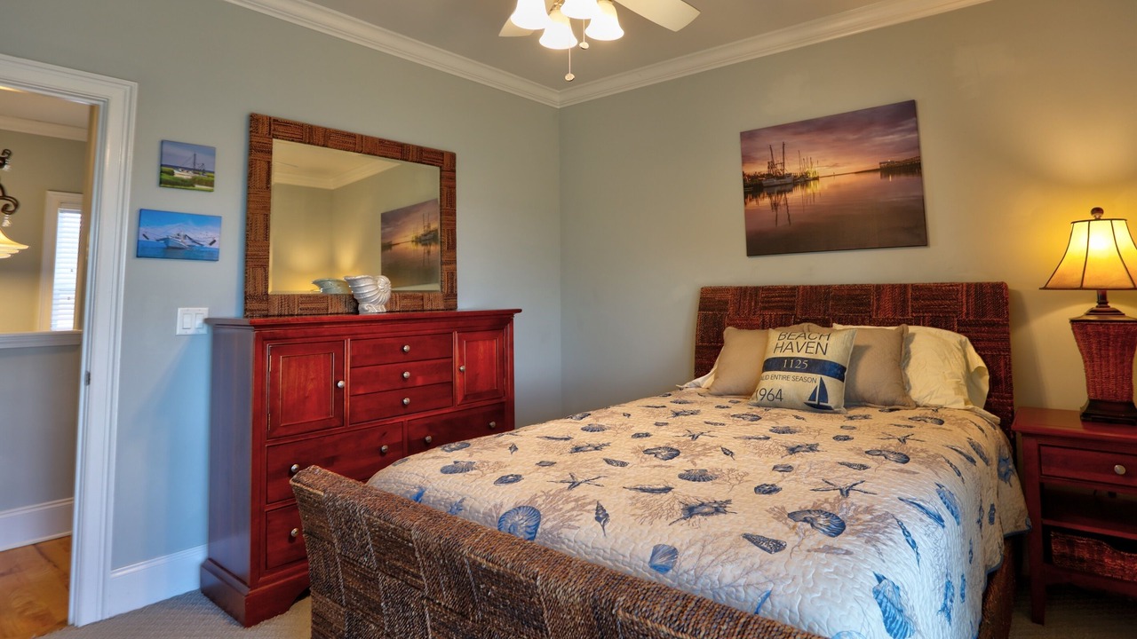 Photo of Bedroom in Edisto Island