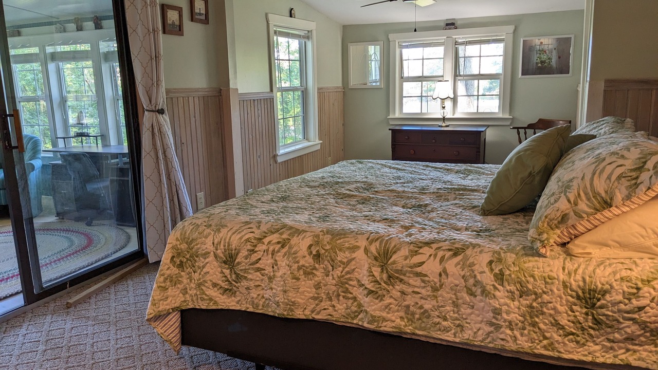 Photo of Bedroom in Manning