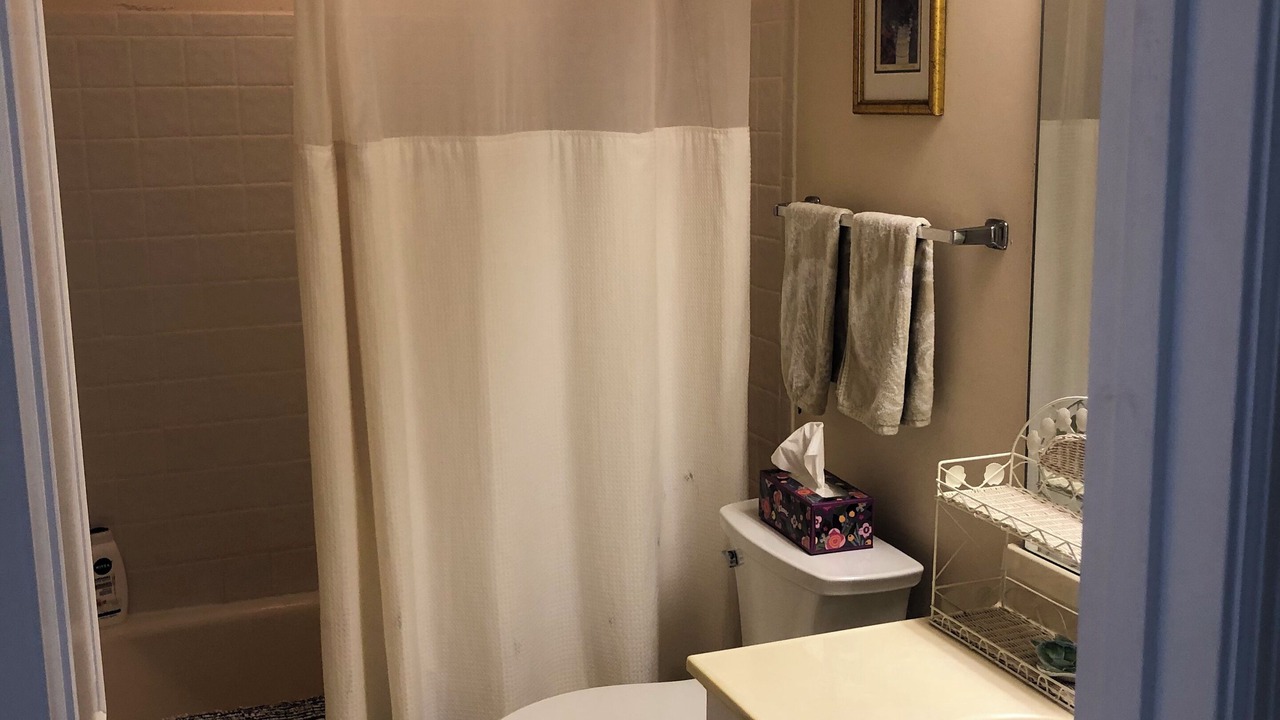 Photo of Bathroom in Grand Harbor