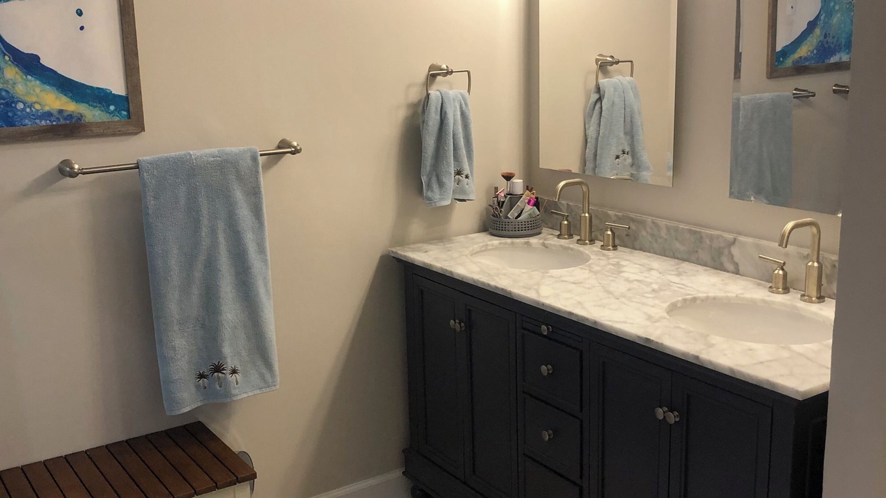 Photo of Bathroom in Grand Harbor