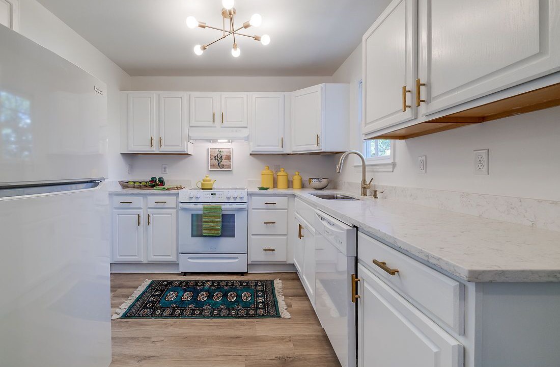 Photo of Kitchen in Beach Institute