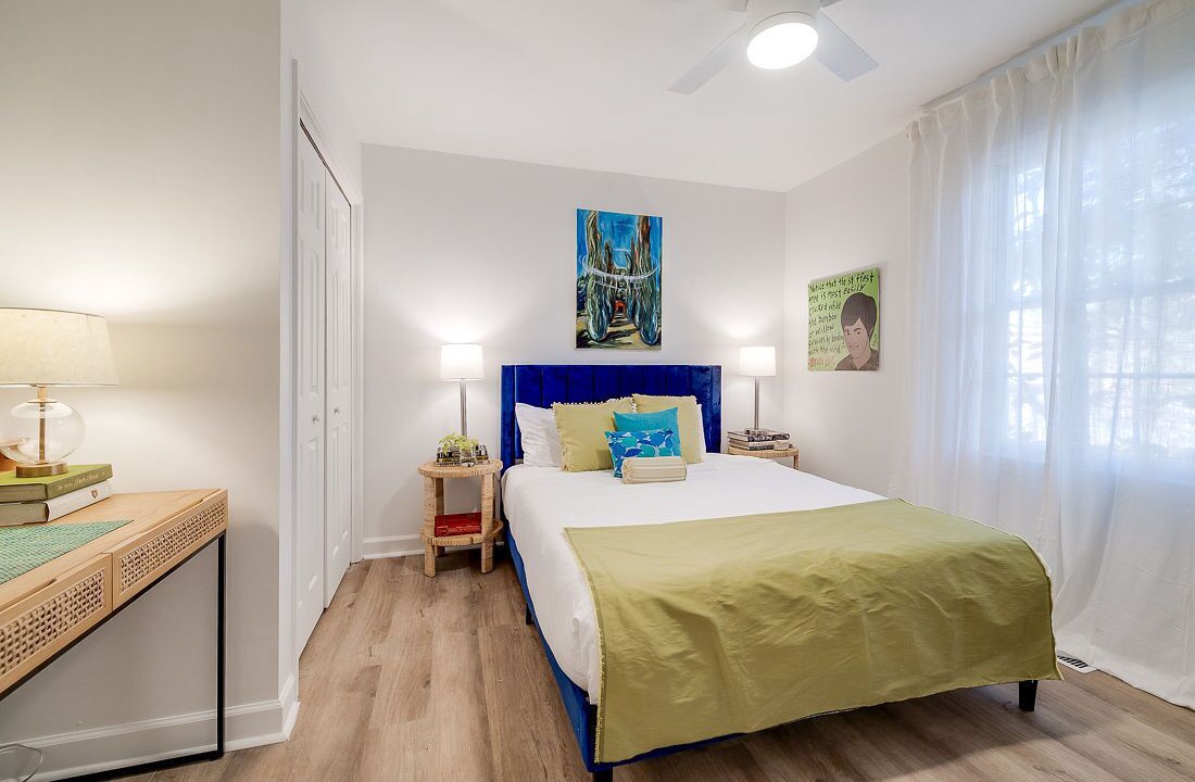 Photo of Bedroom in Beach Institute