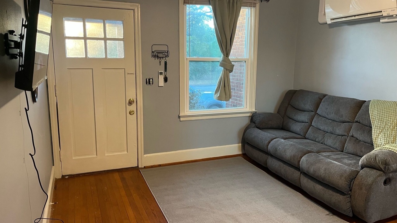 Photo of Livingroom in Columbia