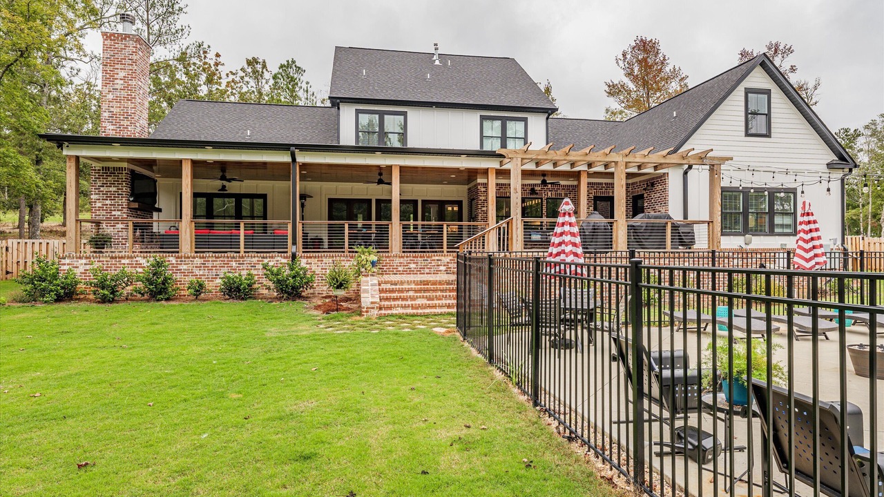 Photo of Outdoor in Appling