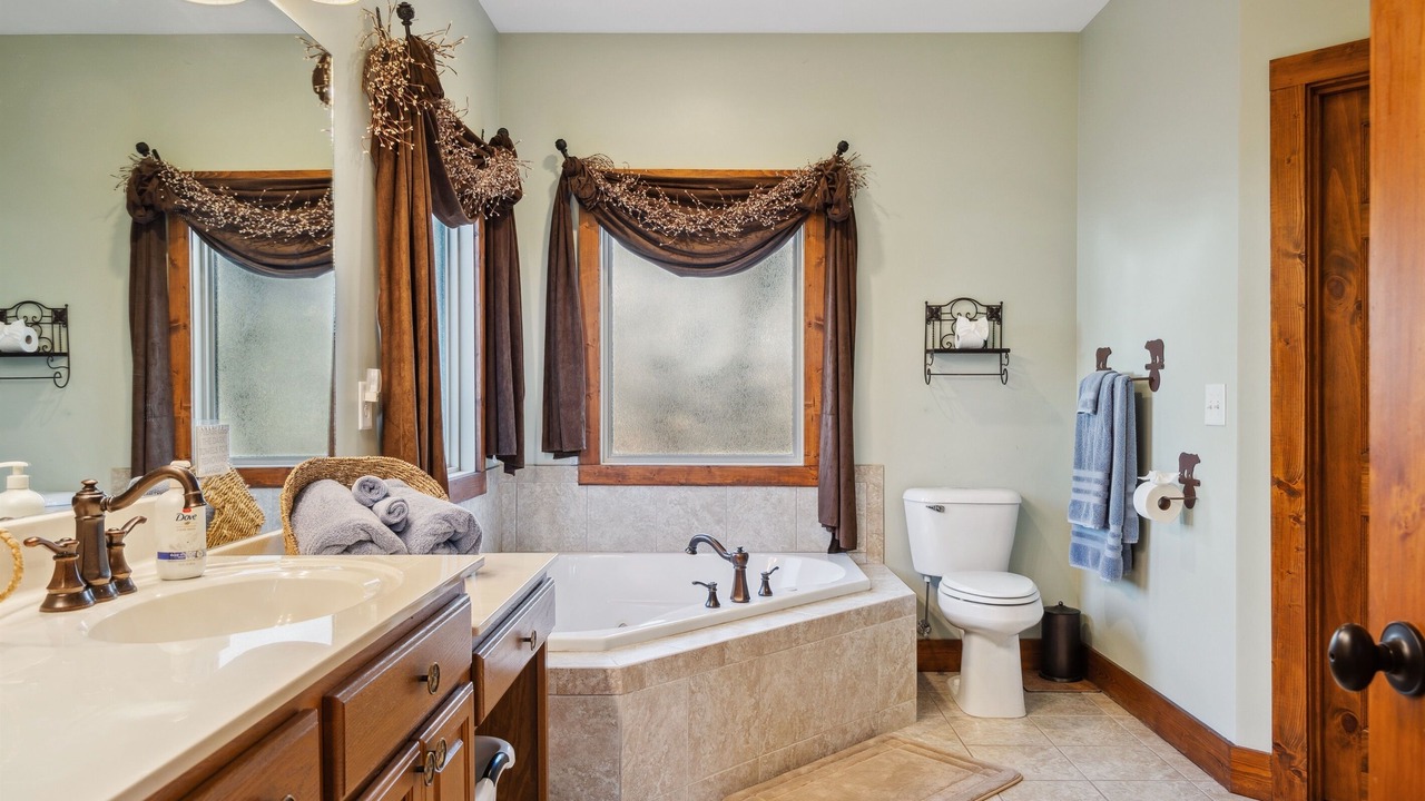 Photo of Bathroom in Serenity Bay