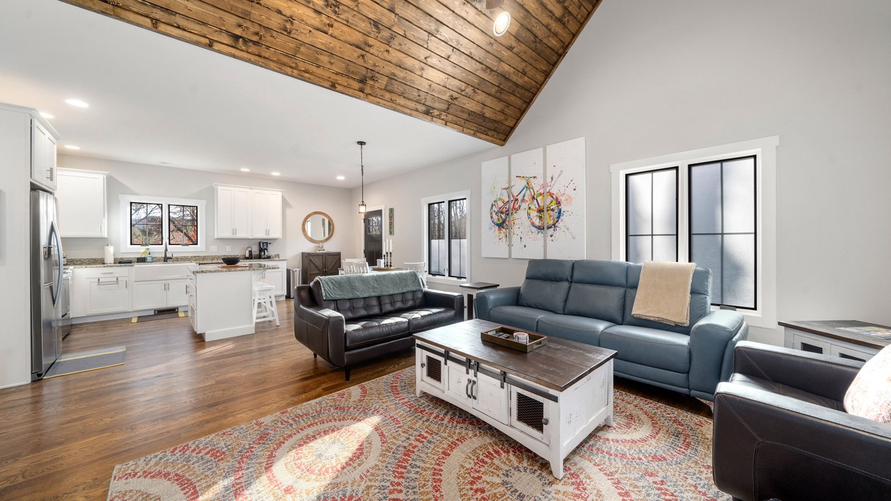 Photo of Livingroom in Pisgah Forest