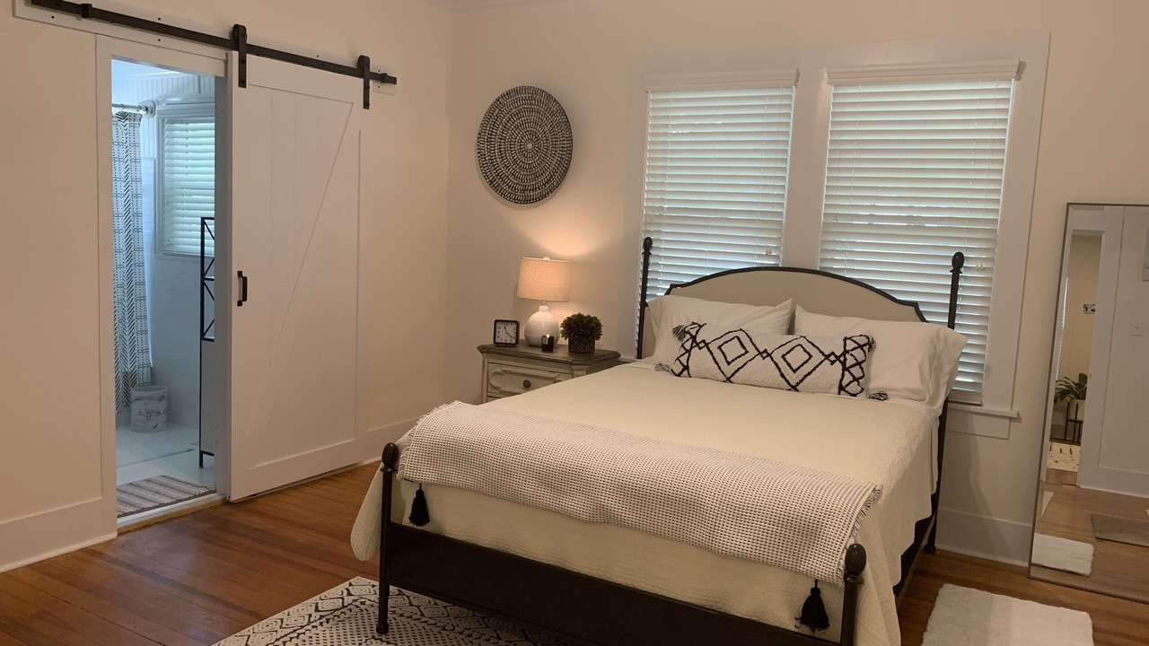 Photo of Bedroom in Martinez