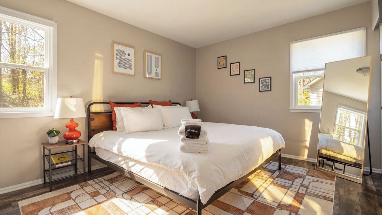 Photo of Bedroom in Southeast Raleigh