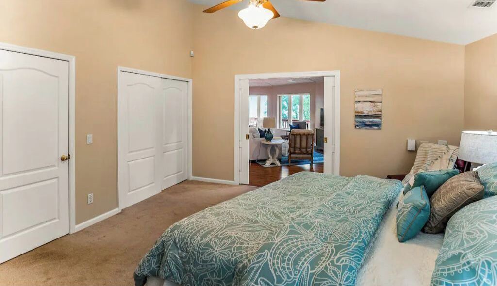 Photo of Bedroom in Saint Helena Island