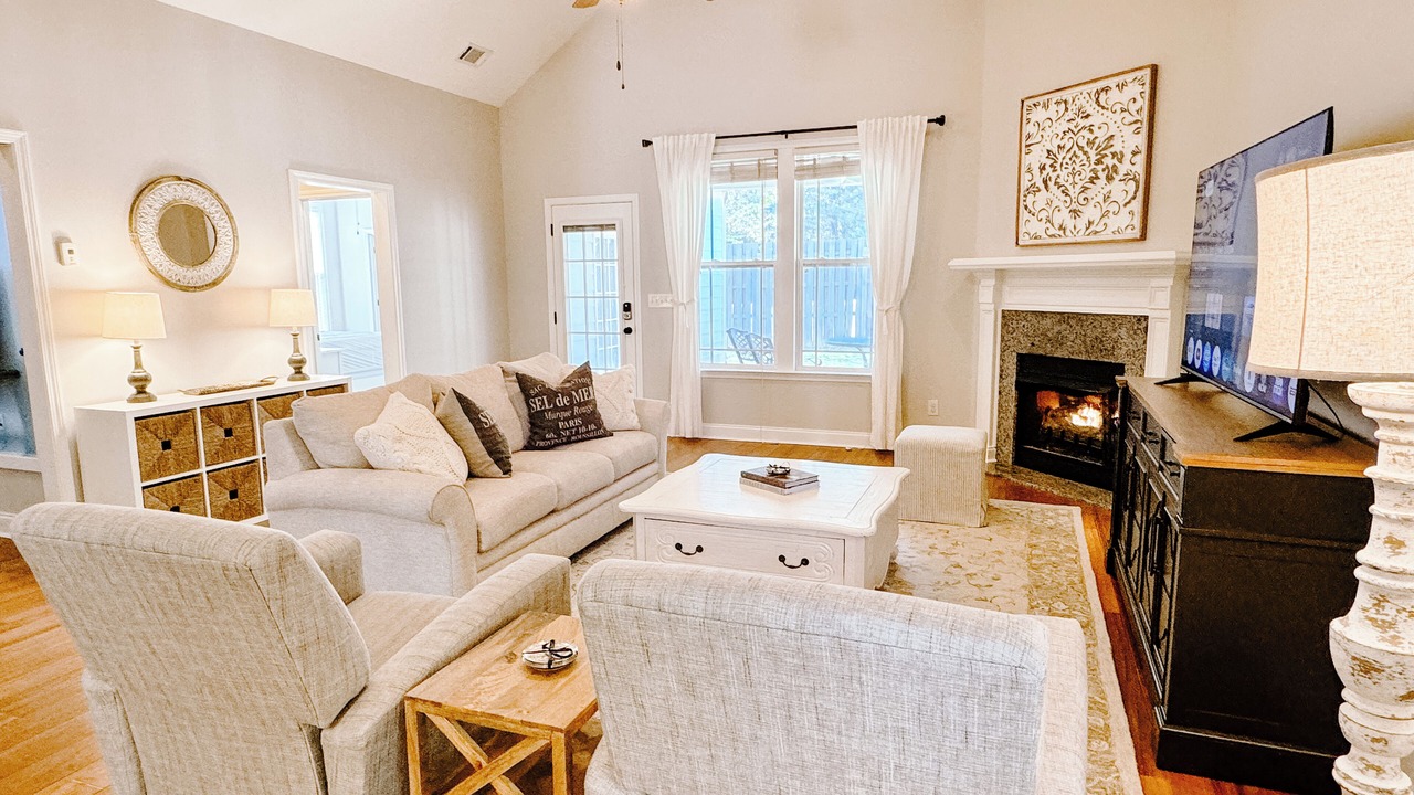 Photo of Livingroom in Riverwood Plantation