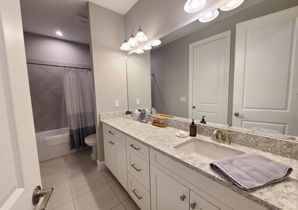 Photo of Bathroom in Naples