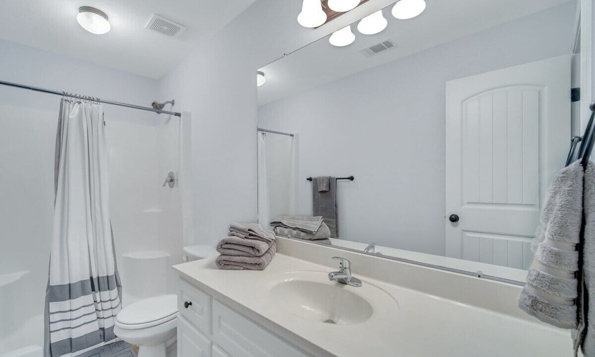Photo of Bathroom in Statesboro