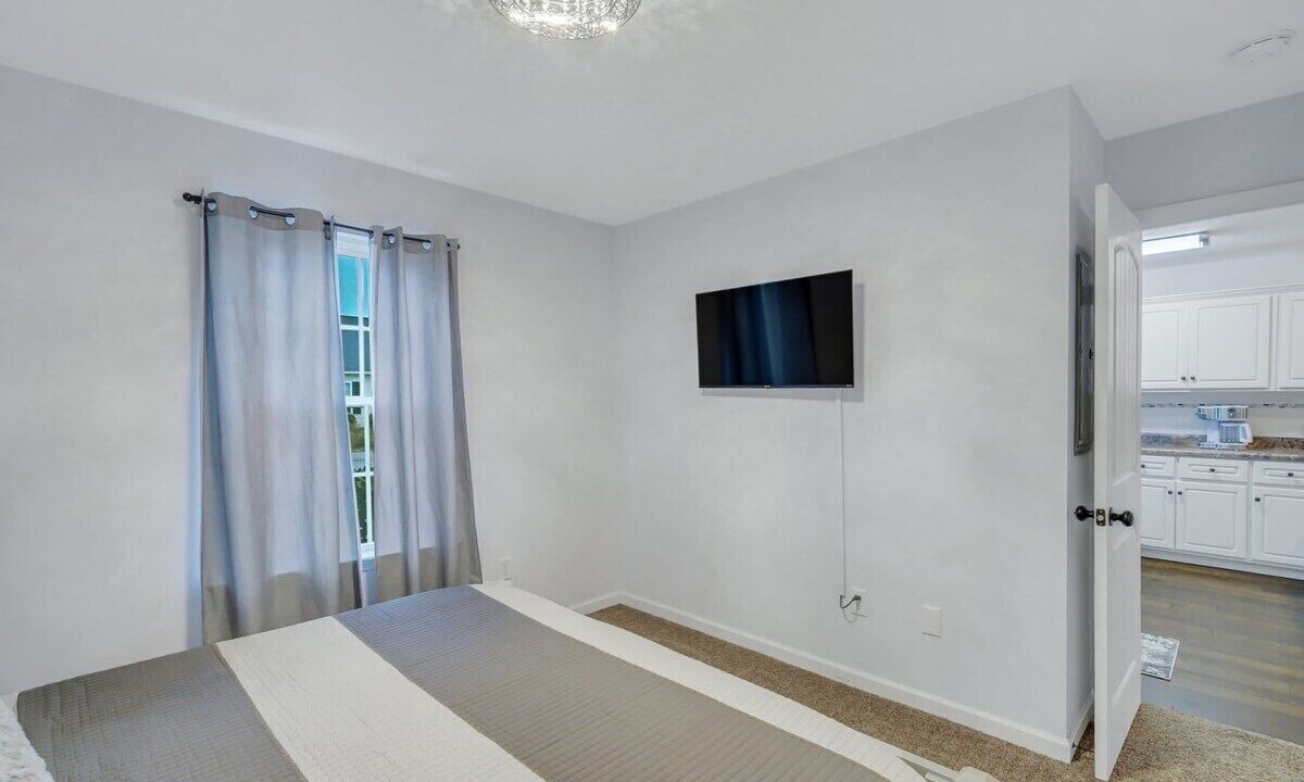 Photo of Bedroom in Statesboro