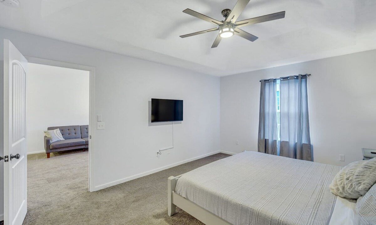 Photo of Bedroom in Statesboro