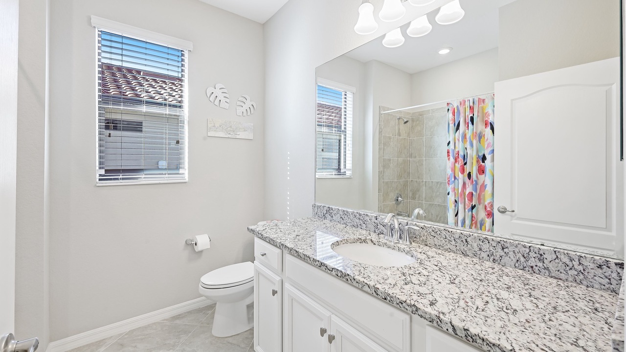Photo of Bathroom in Naples
