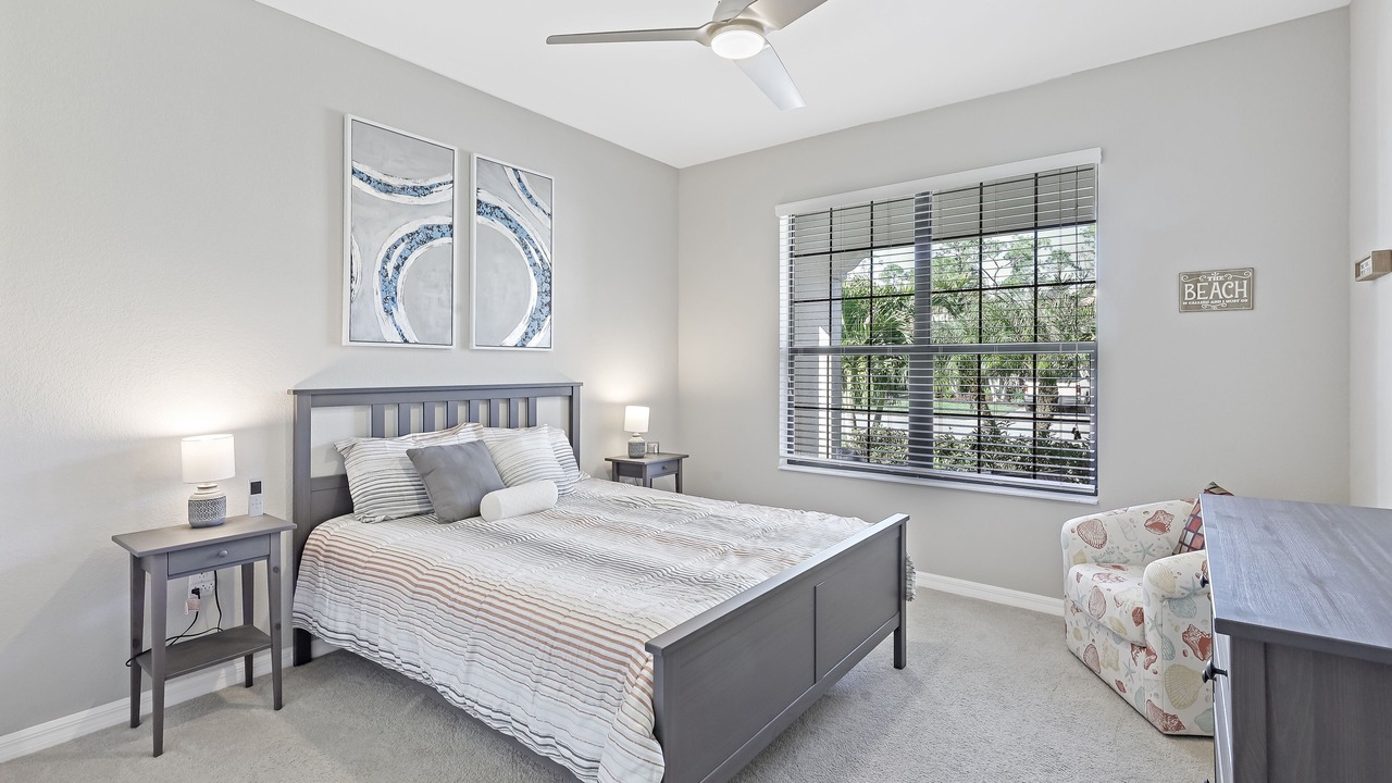 Photo of Bedroom in Naples
