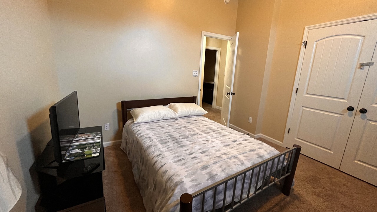 Photo of Bedroom in Fort Gordon