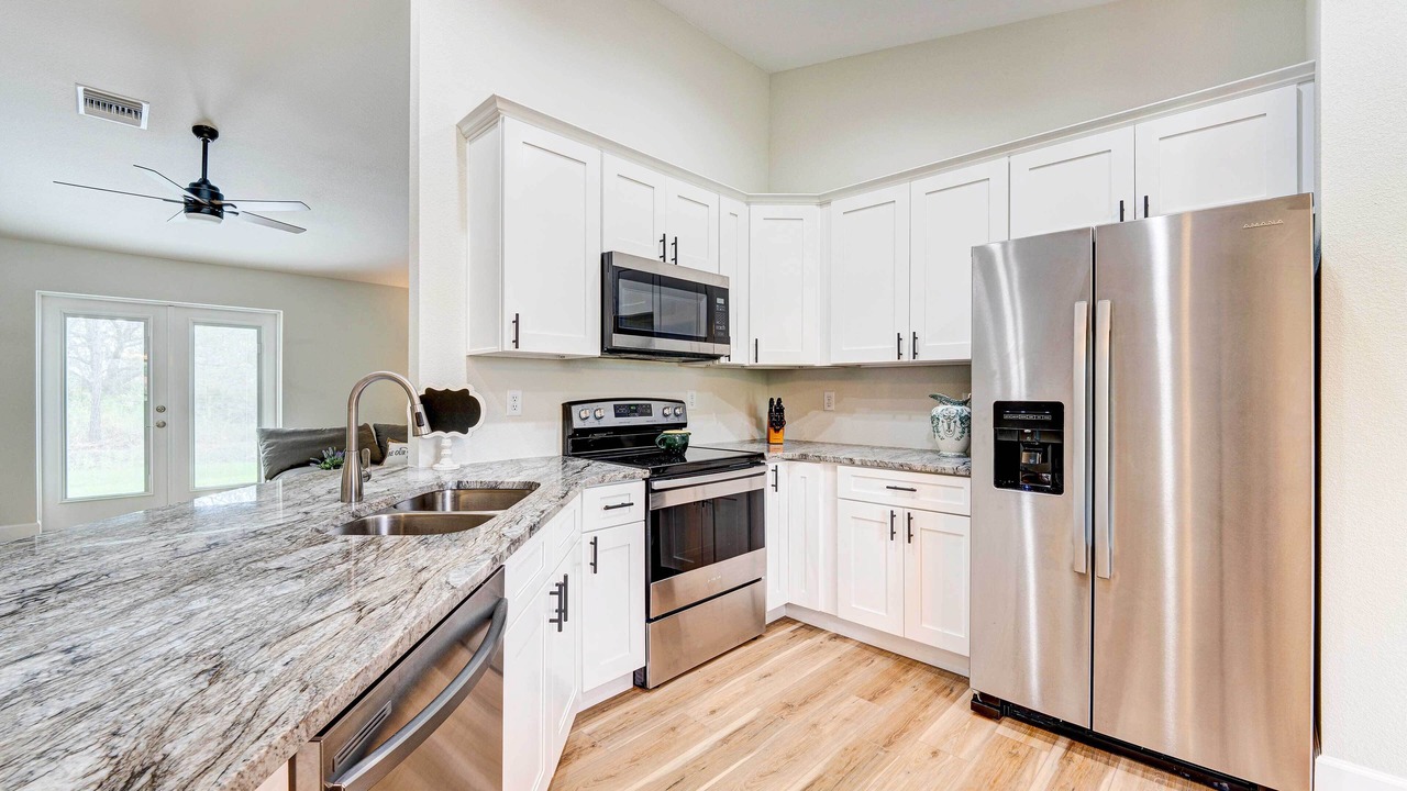 Photo of Kitchen in Sun 'N Lake