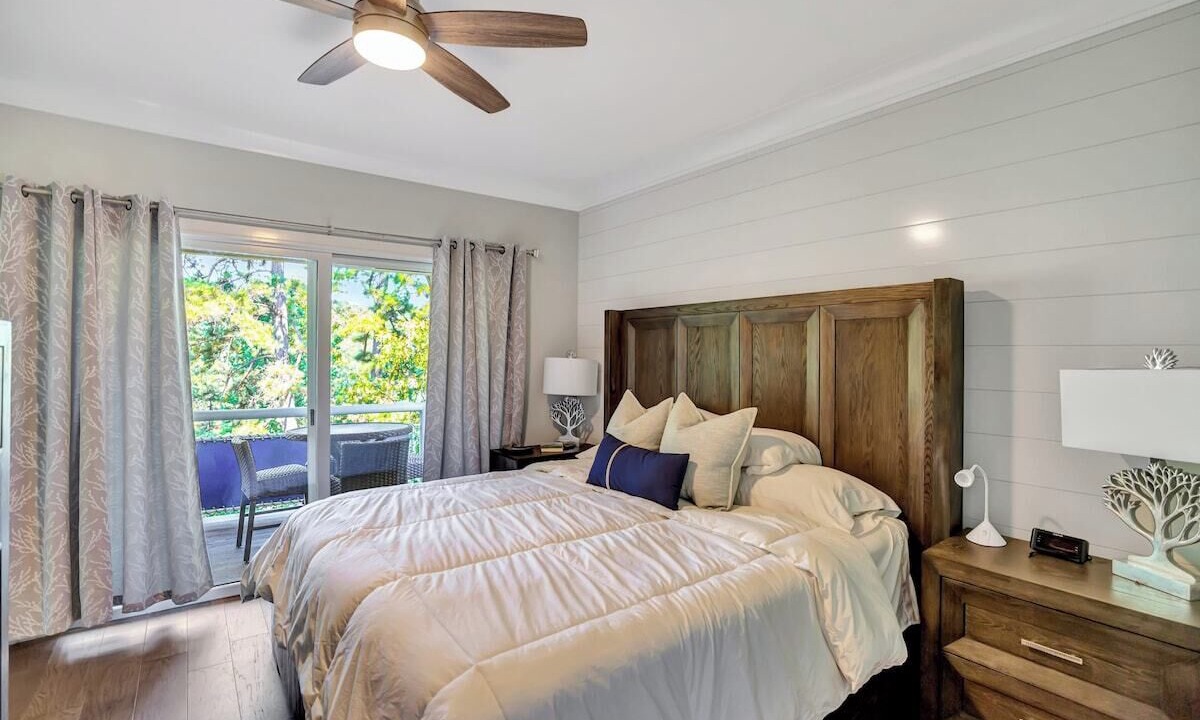 Photo of Bedroom in Salem