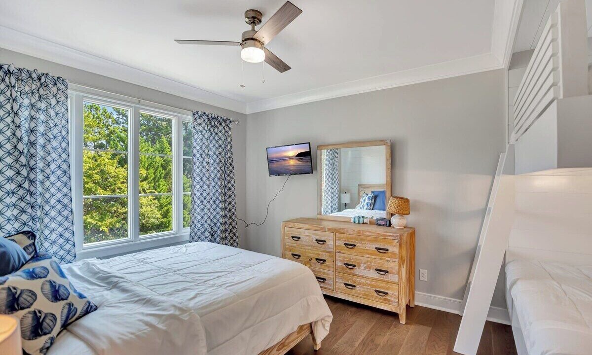 Photo of Bedroom in Salem