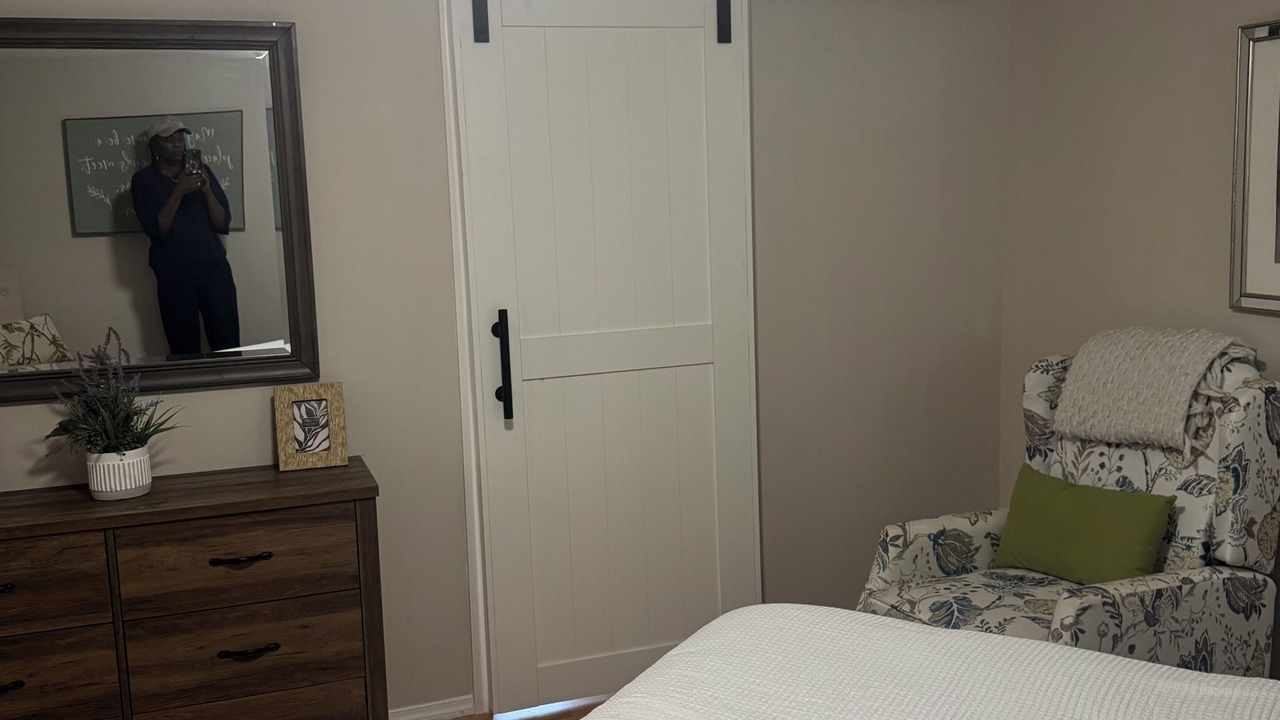 Photo of Bedroom in Dale
