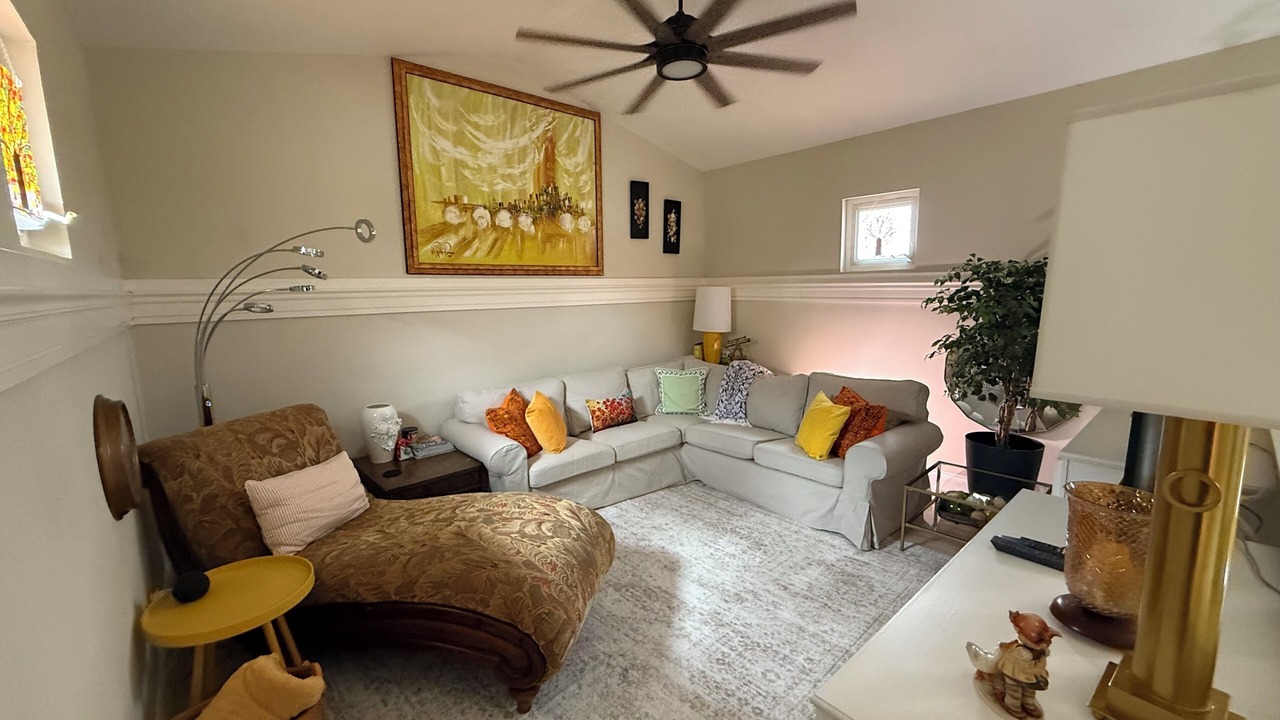 Photo of Livingroom in St. David's Island
