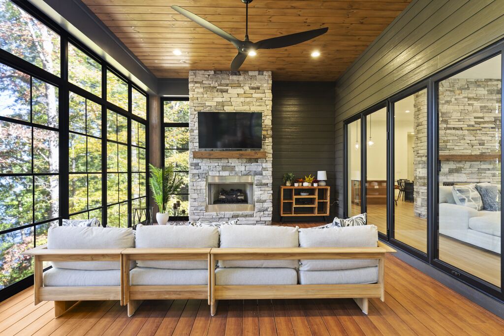 Photo of Livingroom in Seneca