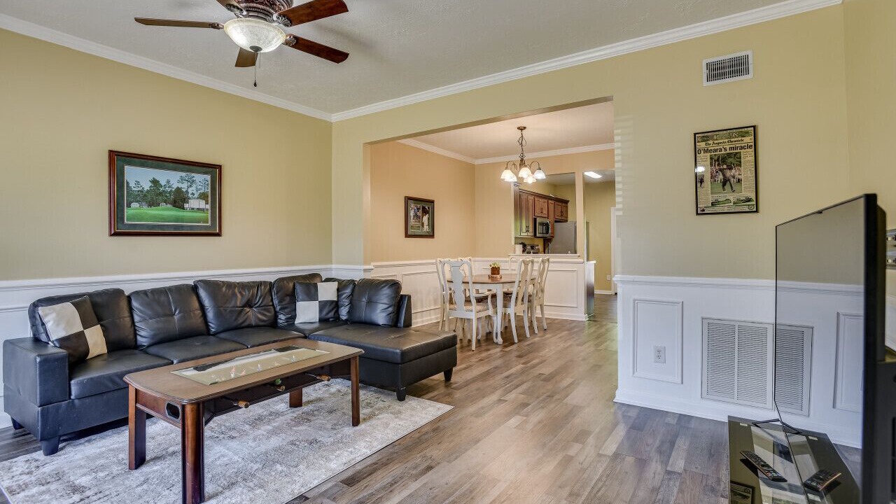Photo of Livingroom in National Hills