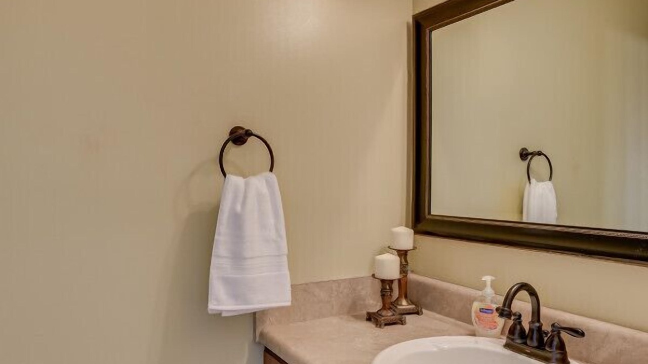 Photo of Bathroom in National Hills