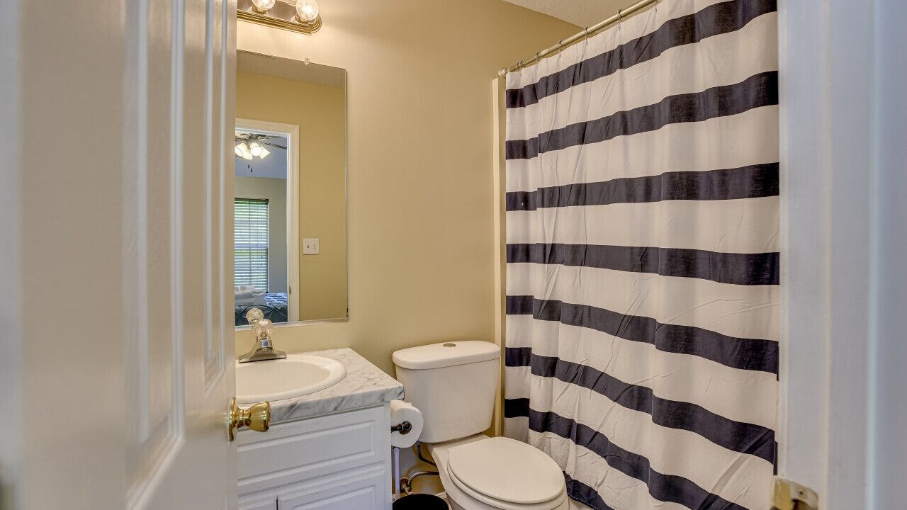 Photo of Bathroom in National Hills