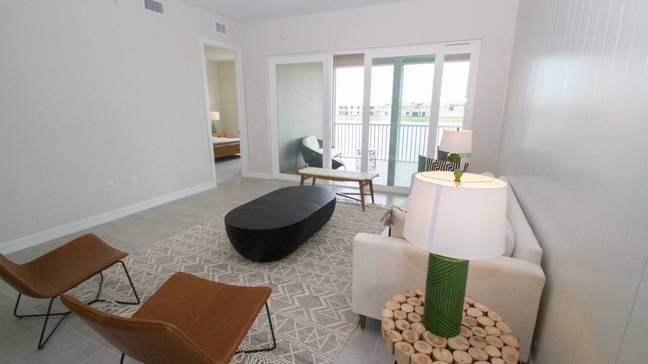 Photo of Livingroom in Naples