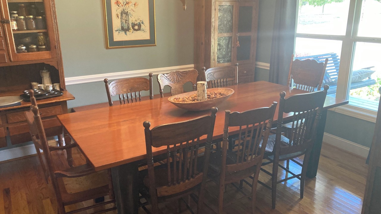 Photo of Livingroom in Madison County