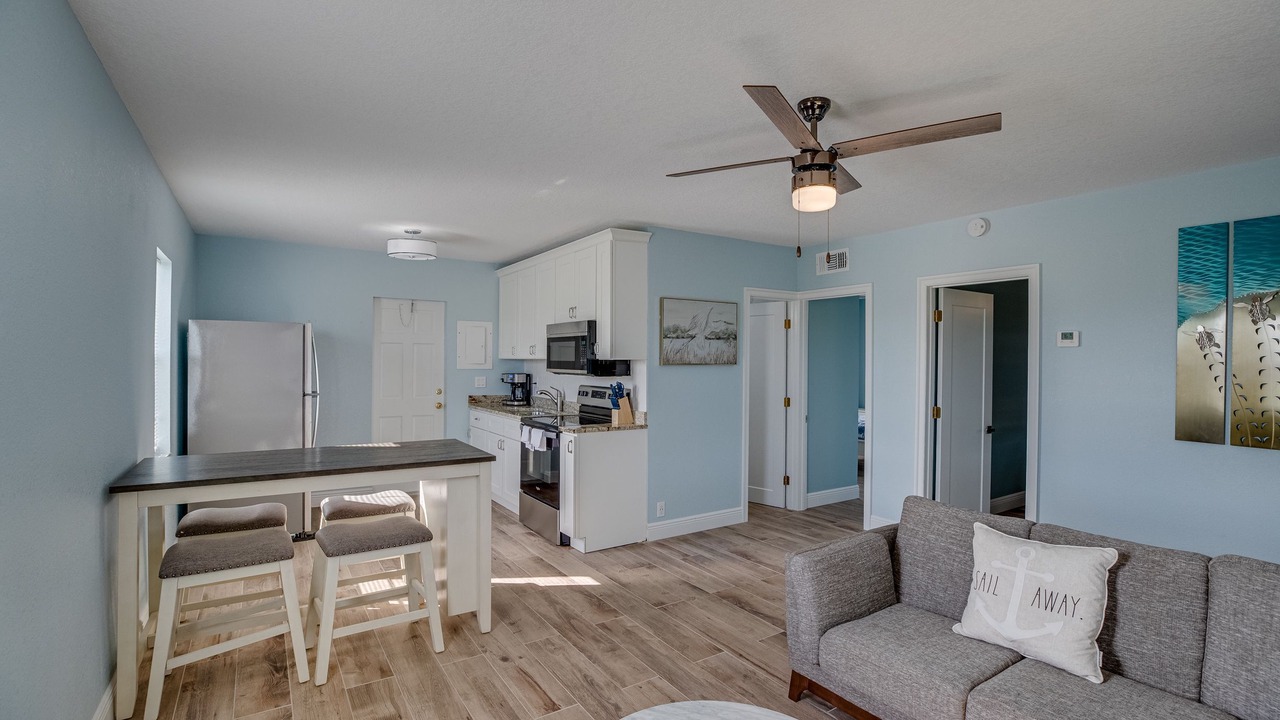 Photo of Livingroom in Micco