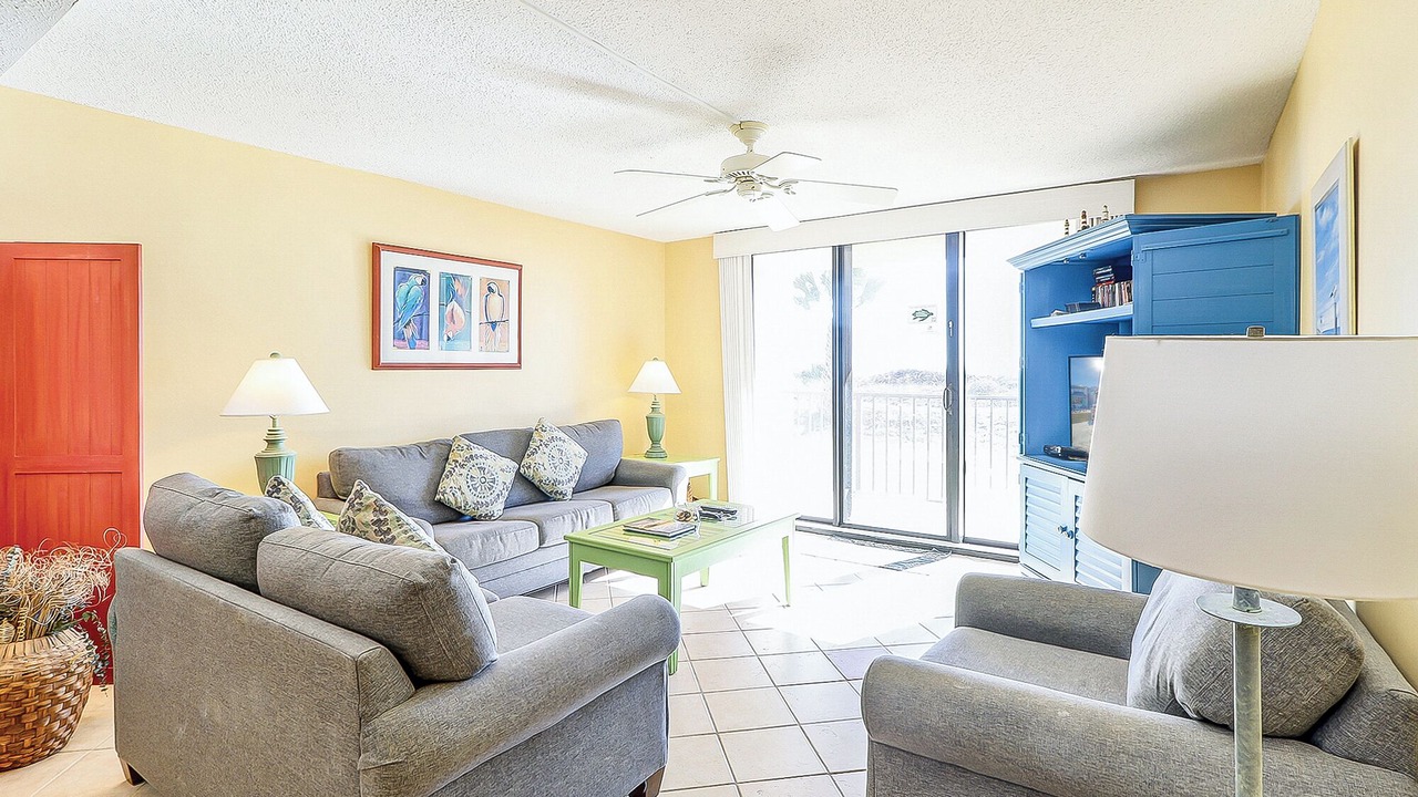 Photo of Livingroom in Folly Field